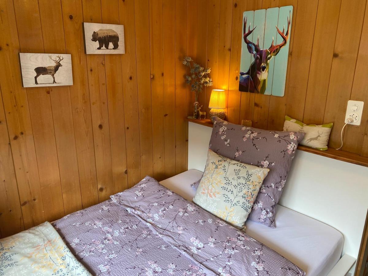 Bambi Lodge Ferienwohnung Auf Knapp 1400 M Nahe Arosa Peist Luaran gambar